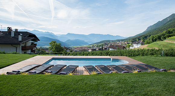 Terrasse - Blick über Kaltern mit Kalterer See